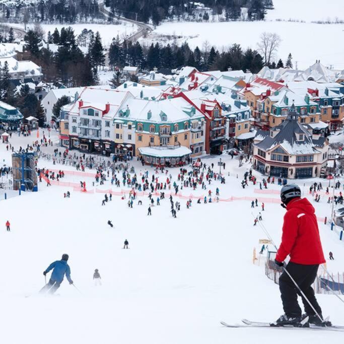 Appartamento The Alpine Nest - 3 Beds - 4 Guests - Free Parking - Pool Mont-Tremblant Esterno foto
